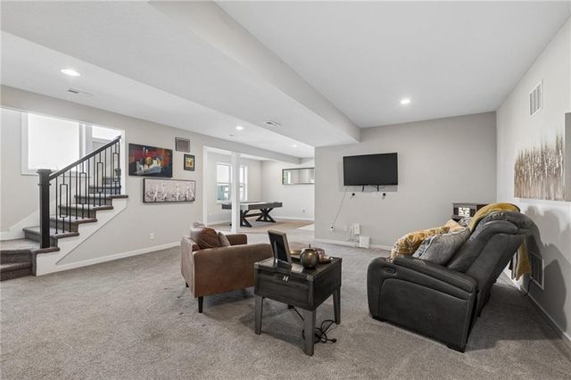 13870 NW 71st Street, Parkville, MO 64152