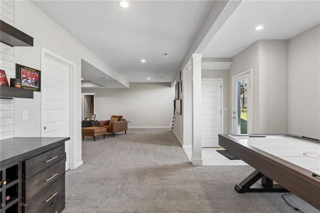 13870 NW 71st Street, Parkville, MO 64152