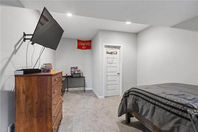 13870 NW 71st Street, Parkville, MO 64152