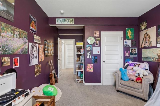 13870 NW 71st Street, Parkville, MO 64152