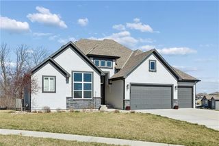 13870 NW 71st Street, Parkville, MO 64152