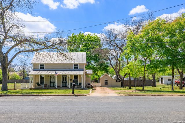505 W San Antonio, Fredericksburg, TX 78624
