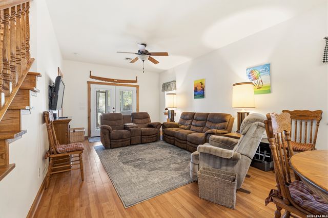 505 W San Antonio, Fredericksburg, TX 78624