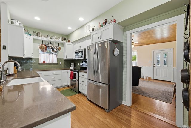 505 W San Antonio, Fredericksburg, TX 78624