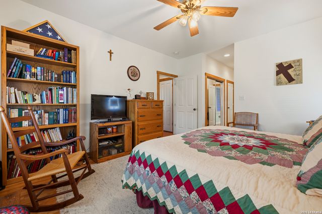 505 W San Antonio, Fredericksburg, TX 78624