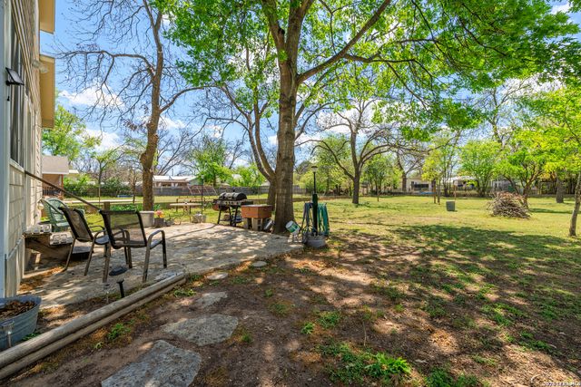 505 W San Antonio, Fredericksburg, TX 78624