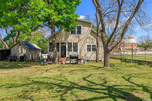 505 W San Antonio, Fredericksburg, TX 78624