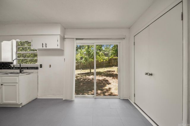 82 Somerset Drive, North Little Rock, AR 72118