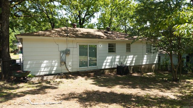82 Somerset Drive, North Little Rock, AR 72118