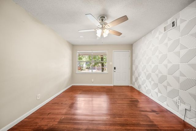 82 Somerset Drive, North Little Rock, AR 72118