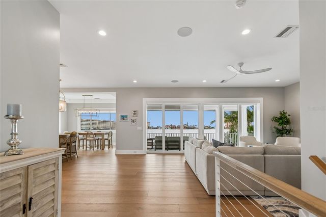 17715 WALL CIRCLE, Redington Shores, FL 33708