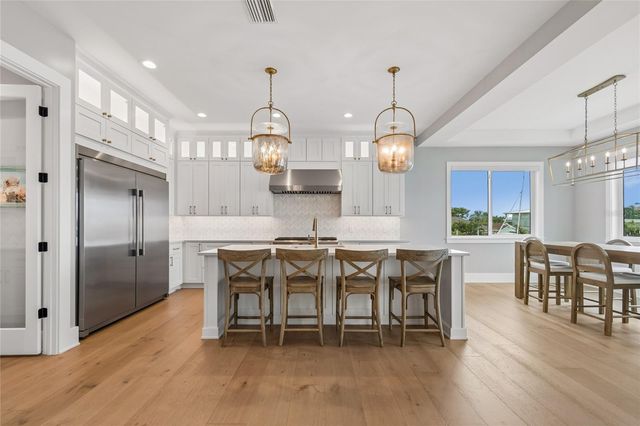 17715 WALL CIRCLE, Redington Shores, FL 33708