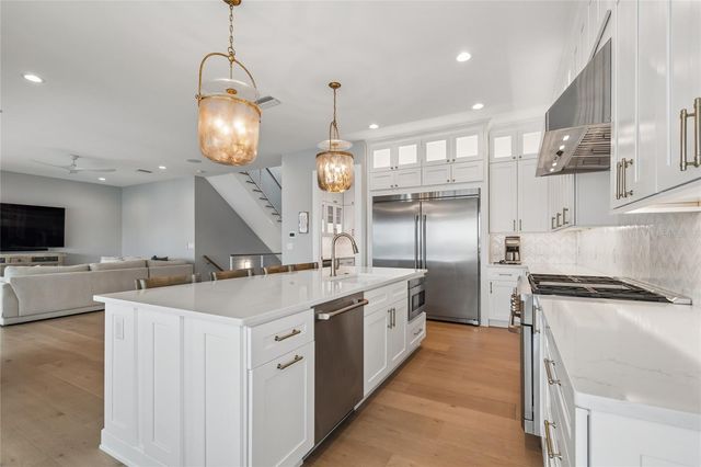 17715 WALL CIRCLE, Redington Shores, FL 33708