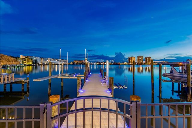 17715 WALL CIRCLE, Redington Shores, FL 33708