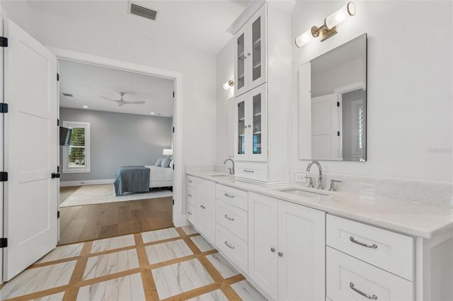 17715 WALL CIRCLE, Redington Shores, FL 33708