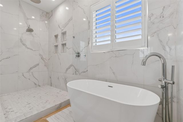 17715 WALL CIRCLE, Redington Shores, FL 33708