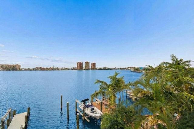 17715 WALL CIRCLE, Redington Shores, FL 33708