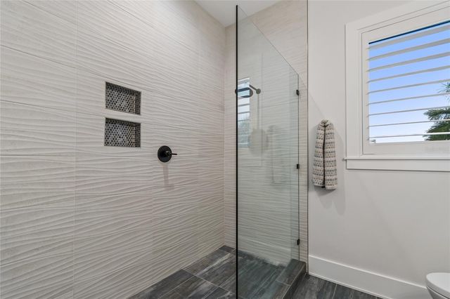 17715 WALL CIRCLE, Redington Shores, FL 33708