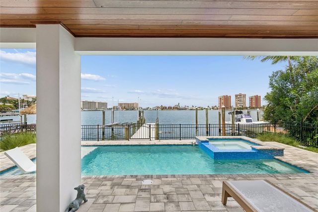 17715 WALL CIRCLE, Redington Shores, FL 33708