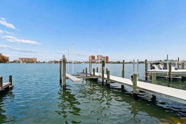17715 WALL CIRCLE, Redington Shores, FL 33708