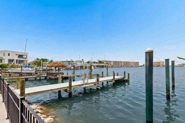 17715 WALL CIRCLE, Redington Shores, FL 33708