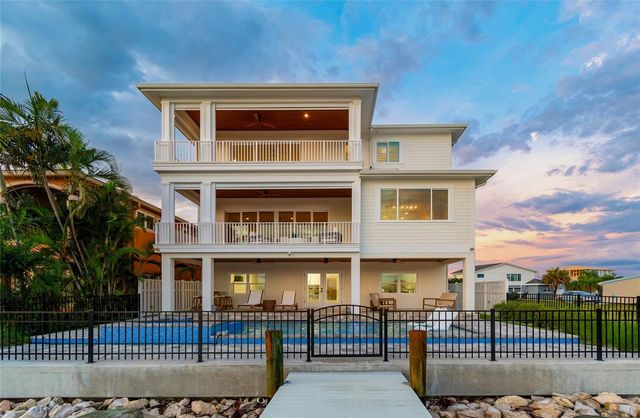 17715 WALL CIRCLE, Redington Shores, FL 33708