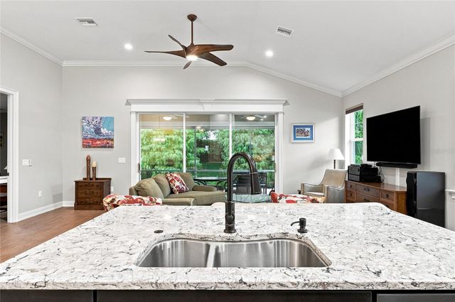 7851 LAKE JAMES BOULEVARD, Lakeland, FL 33810