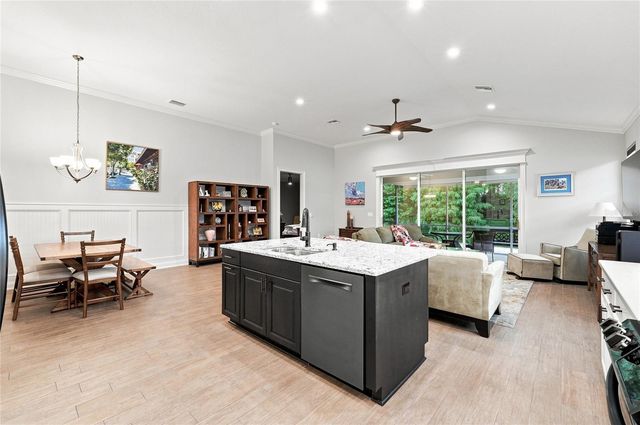 7851 LAKE JAMES BOULEVARD, Lakeland, FL 33810