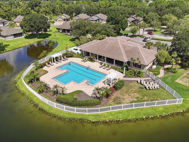 7851 LAKE JAMES BOULEVARD, Lakeland, FL 33810