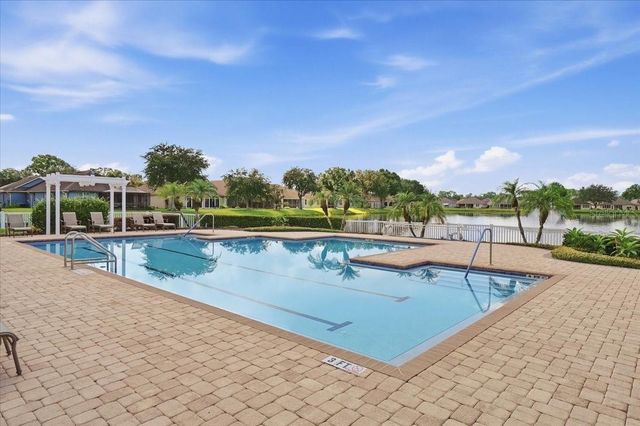 7851 LAKE JAMES BOULEVARD, Lakeland, FL 33810