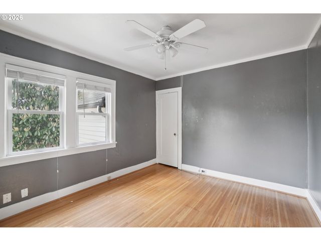 3220 Ne 33RD Ave, Portland, OR 97212