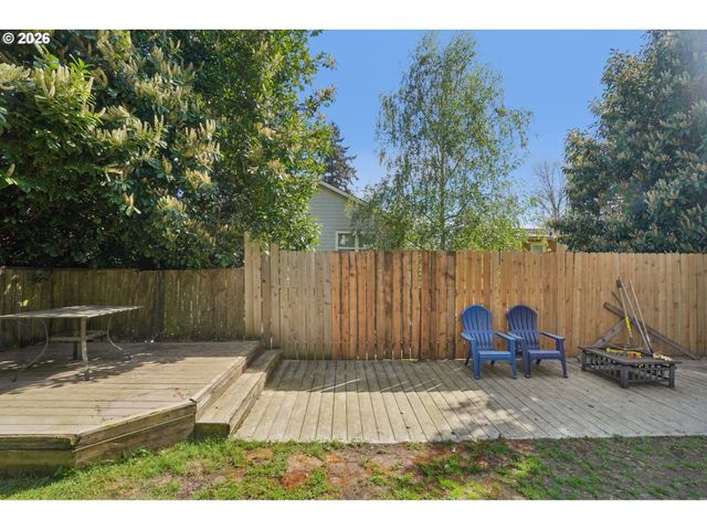 3220 Ne 33RD Ave, Portland, OR 97212