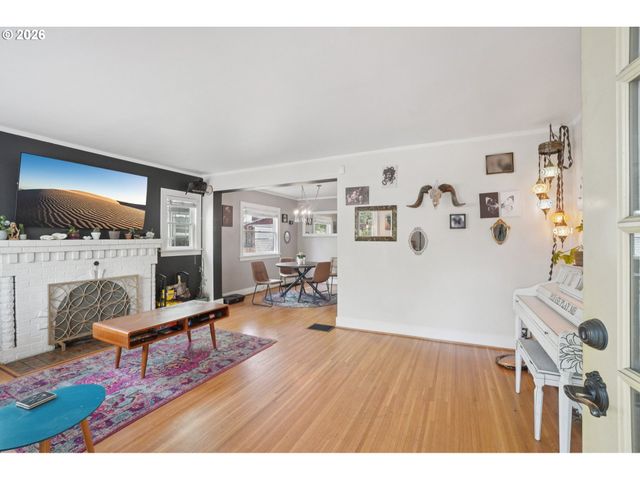 3220 Ne 33RD Ave, Portland, OR 97212