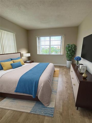 9350 Fontainebleau Boulevard 602, Miami, FL 33172