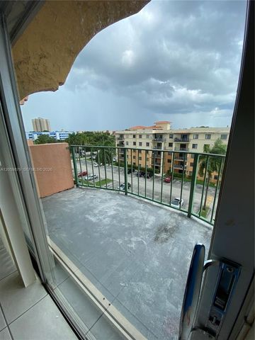 9350 Fontainebleau Boulevard 602, Miami, FL 33172