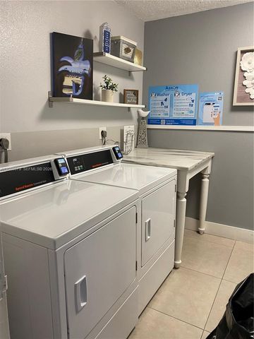 9350 Fontainebleau Boulevard 602, Miami, FL 33172