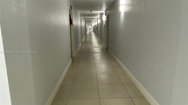 9350 Fontainebleau Boulevard 602, Miami, FL 33172