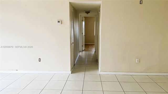 9350 Fontainebleau Boulevard 602, Miami, FL 33172