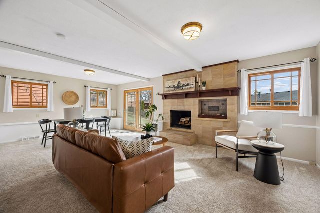 4011 Grimes Avenue S, Edina, MN 55416