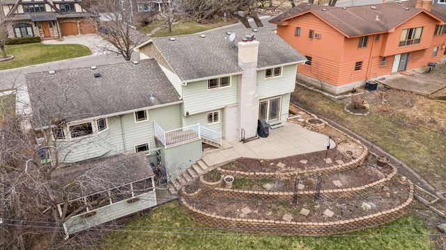 4011 Grimes Avenue S, Edina, MN 55416