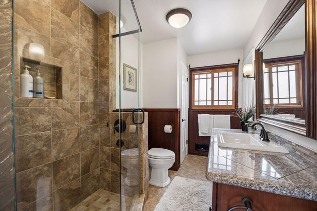 4011 Grimes Avenue S, Edina, MN 55416