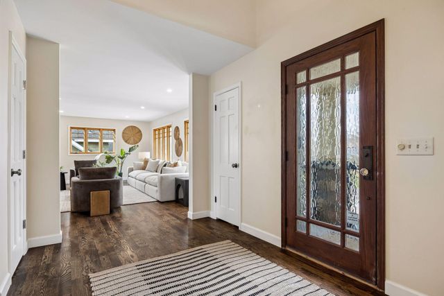 4011 Grimes Avenue S, Edina, MN 55416