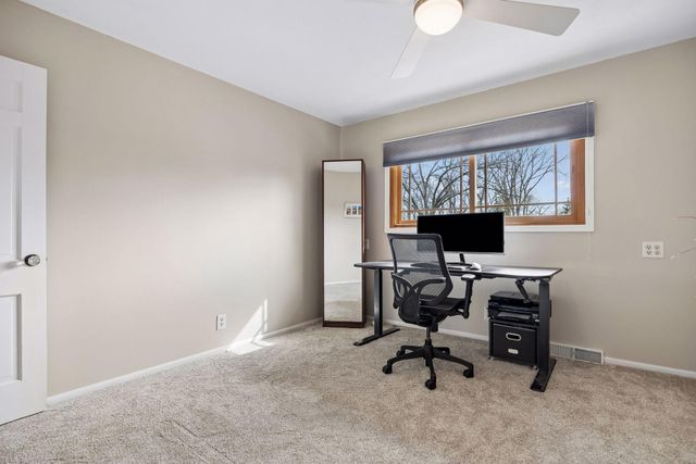 4011 Grimes Avenue S, Edina, MN 55416