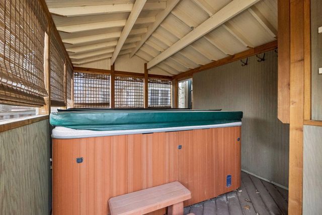 4011 Grimes Avenue S, Edina, MN 55416