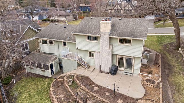4011 Grimes Avenue S, Edina, MN 55416