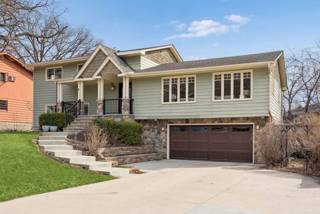 4011 Grimes Avenue S, Edina, MN 55416