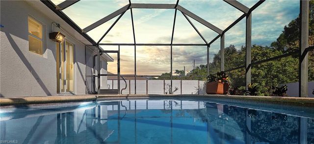 6078 Laurelwood DR, Fort Myers, FL 33905