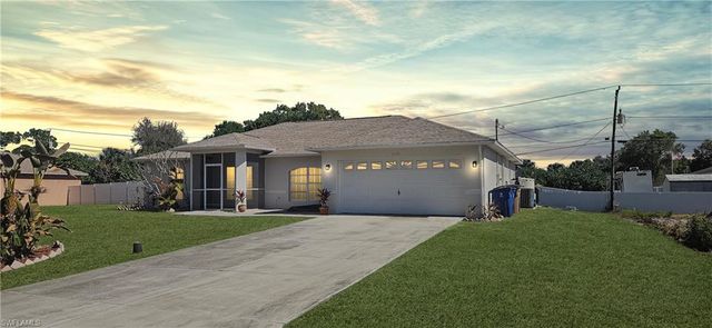 6078 Laurelwood DR, Fort Myers, FL 33905