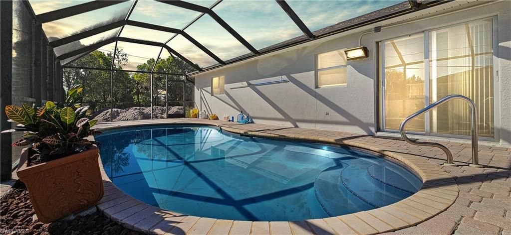 6078 Laurelwood DR, Fort Myers, FL 33905