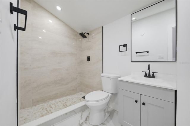 7210 VALRIE LANE, Riverview, FL 33569